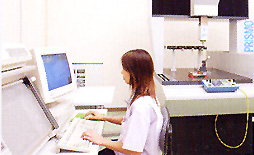 CNC三次元座標測定器